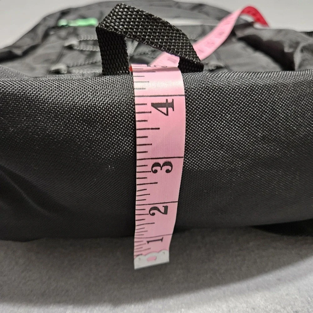 HP 15.6″ Active Backpack Black Mint Green Padded Straps Interiors‎ Dividers Zip